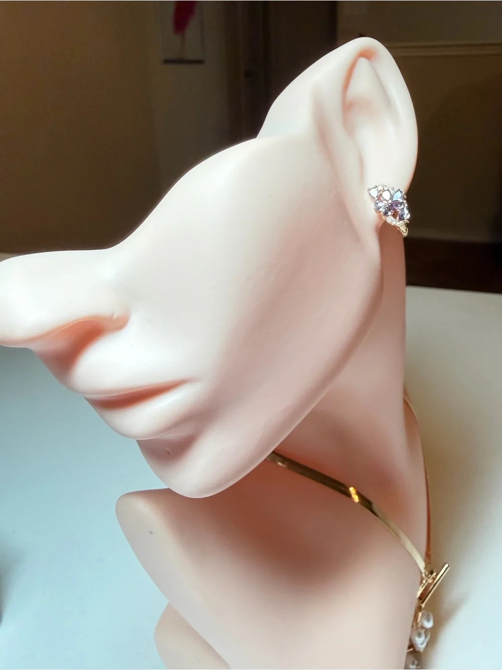Elegant Purple Flower Earrings. - Picture 4 of 5